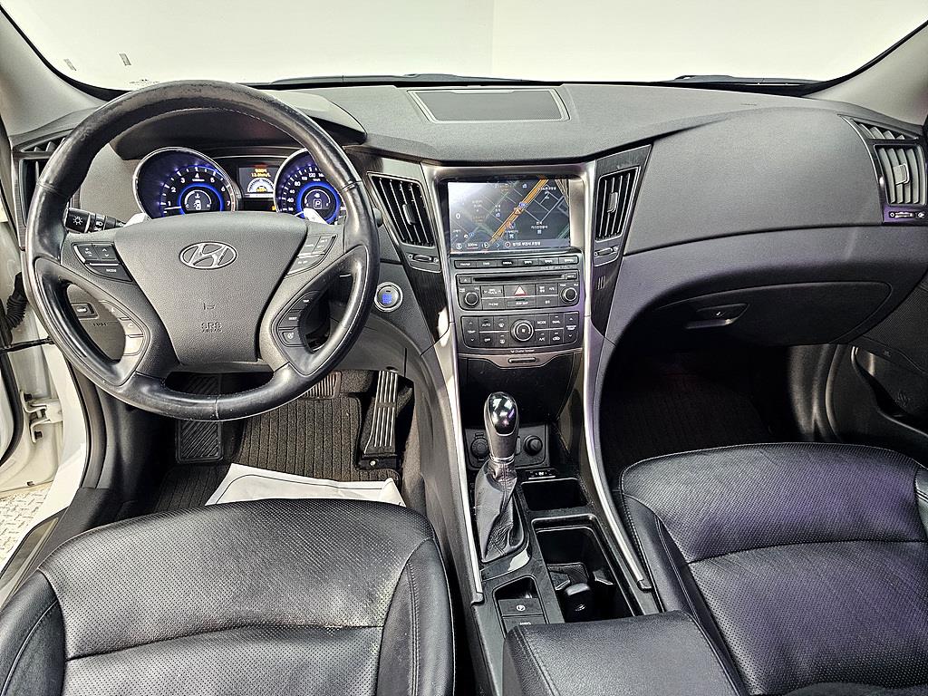 HYUNDAI Sonata - Vista 5