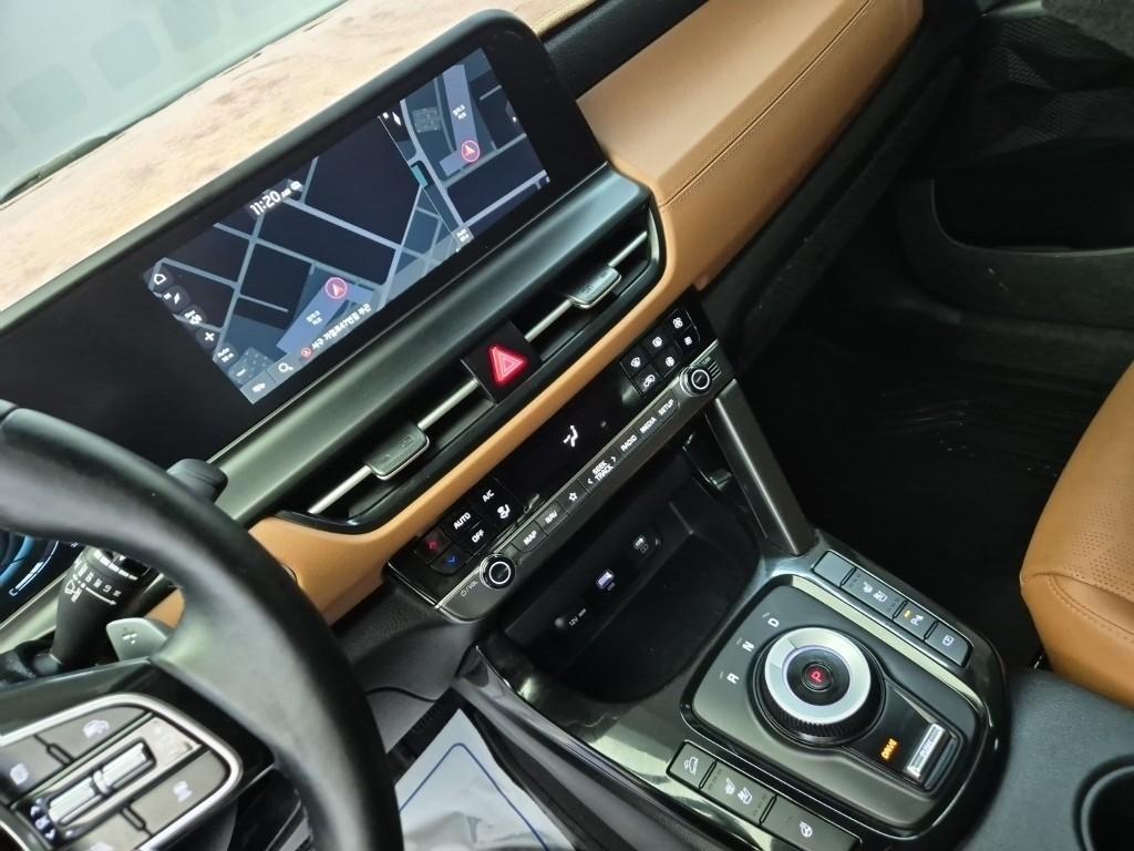 KIA Seltos - Vista 12