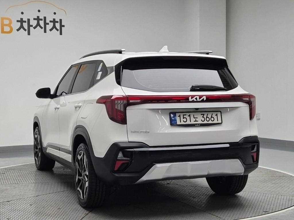 KIA Seltos - Vista 2