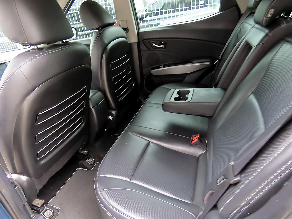 Ssangyong Tivoli - Vista 6