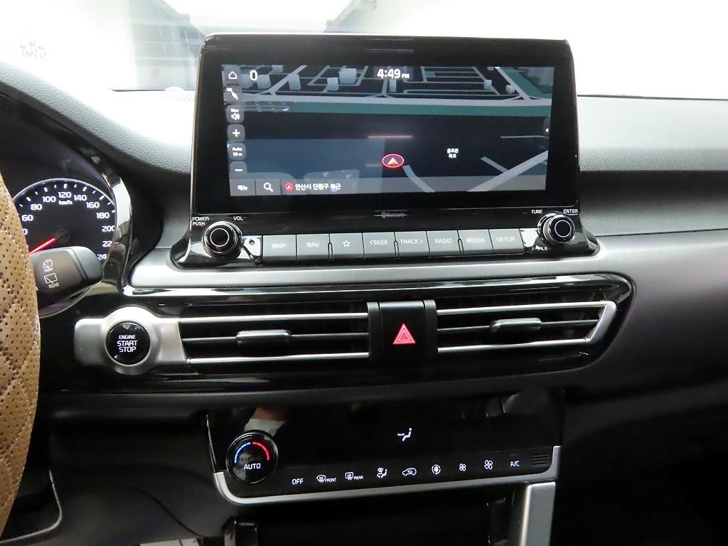 KIA Seltos - Vista 9