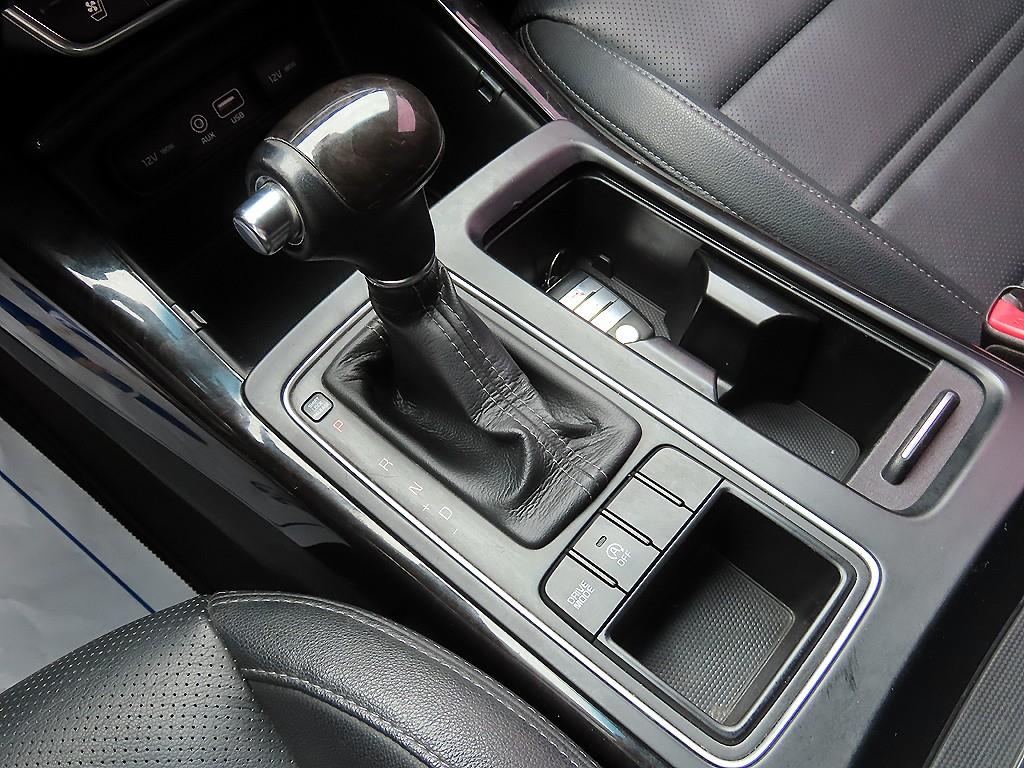 KIA Sorento - Vista 10