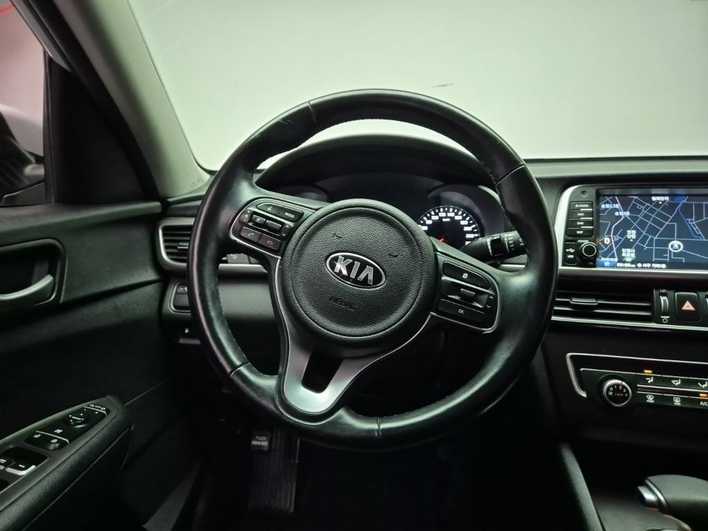 KIA K5 - Vista 9