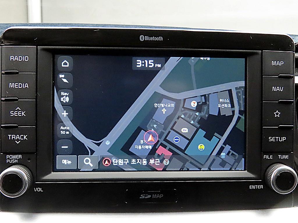 KIA Stonic 2019 Blanco - Importación desde Corea - HF Imports Iquique - Foto 14