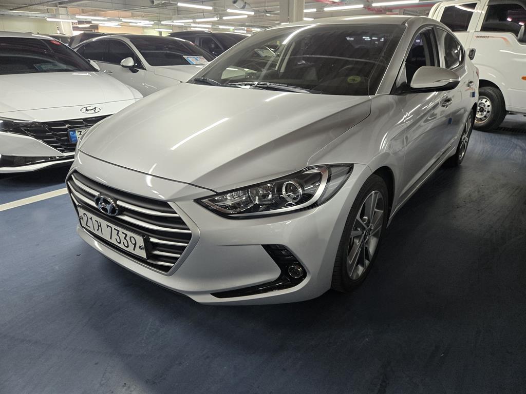 HYUNDAI Avante 2018 Plateado - Importación desde Corea - HF Imports Iquique - Foto 1