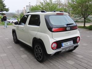 HYUNDAI Casper - Vista 8