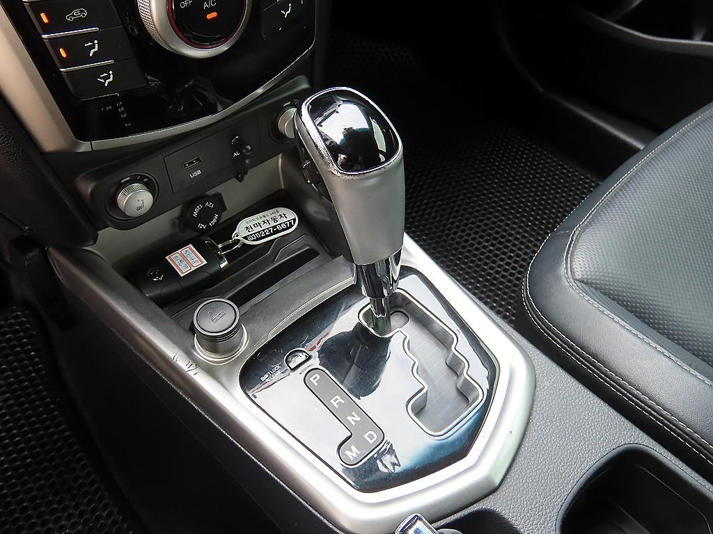 Ssangyong Tivoli - Vista 10