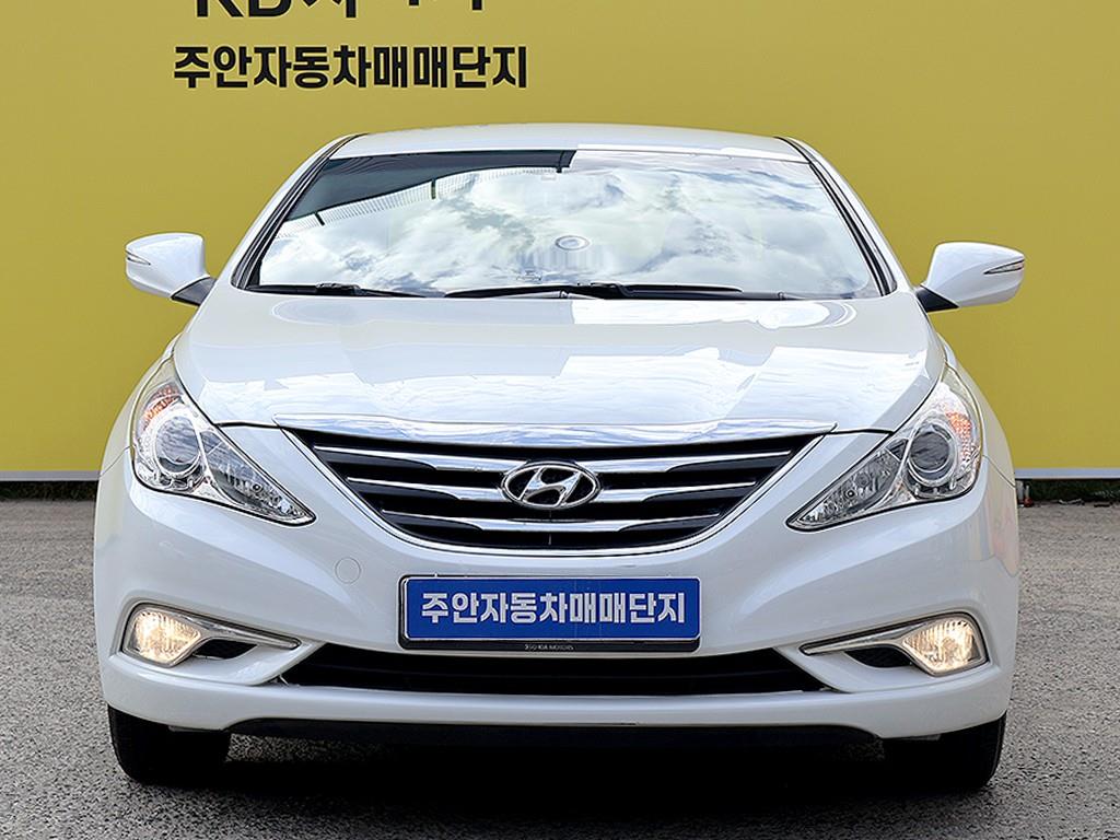 HYUNDAI Sonata 2014 Blanco - Importación desde Corea - HF Imports Iquique - Foto 1