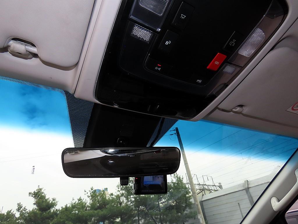 HYUNDAI Staria 2024 Blanco - Importación desde Corea - HF Imports Iquique - Foto 16