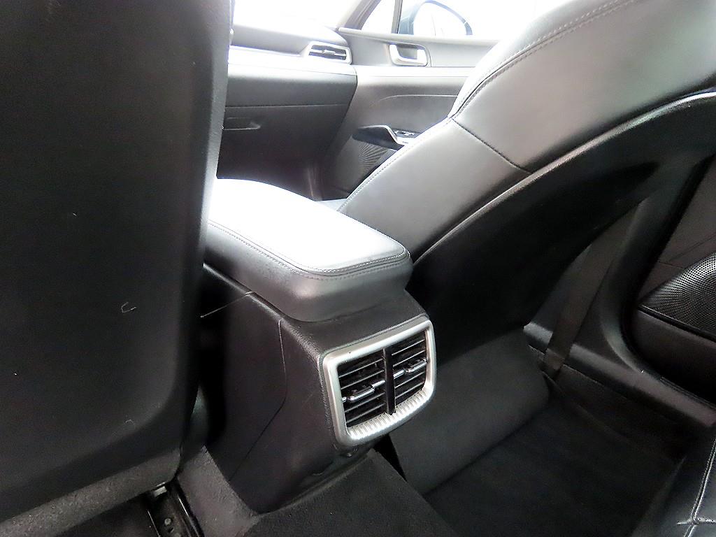 KIA K5 2021 Negro - Importación desde Corea - HF Imports Iquique - Foto 17