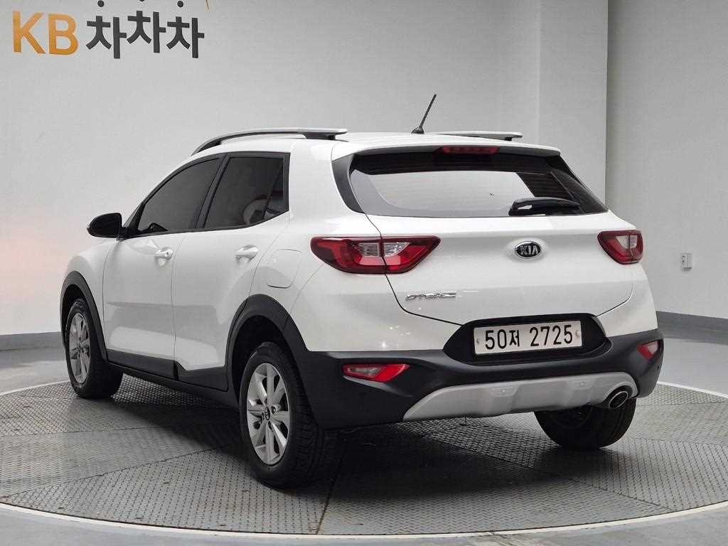 KIA Stonic - Vista 2