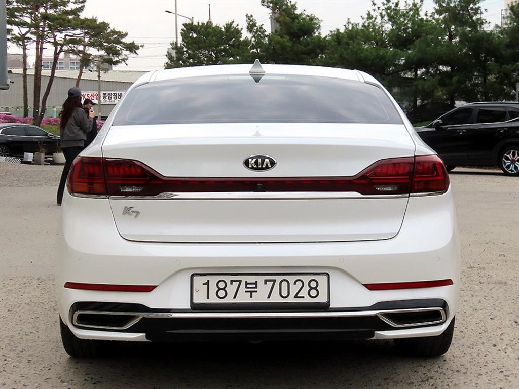 KIA K7 - Vista 4