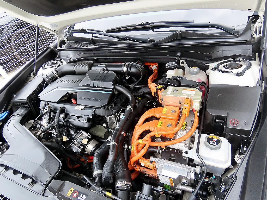 HYUNDAI Grandeur 2023 Blanco - Importación desde Corea - HF Imports Iquique - Foto 19