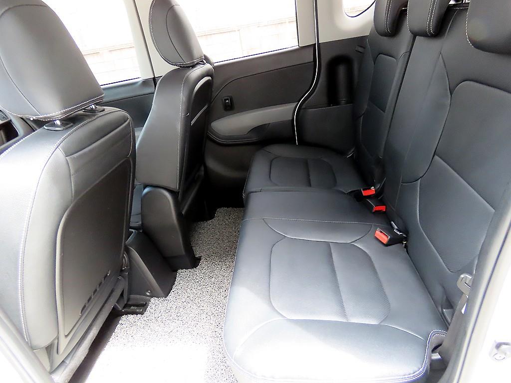 KIA Ray - Vista 6