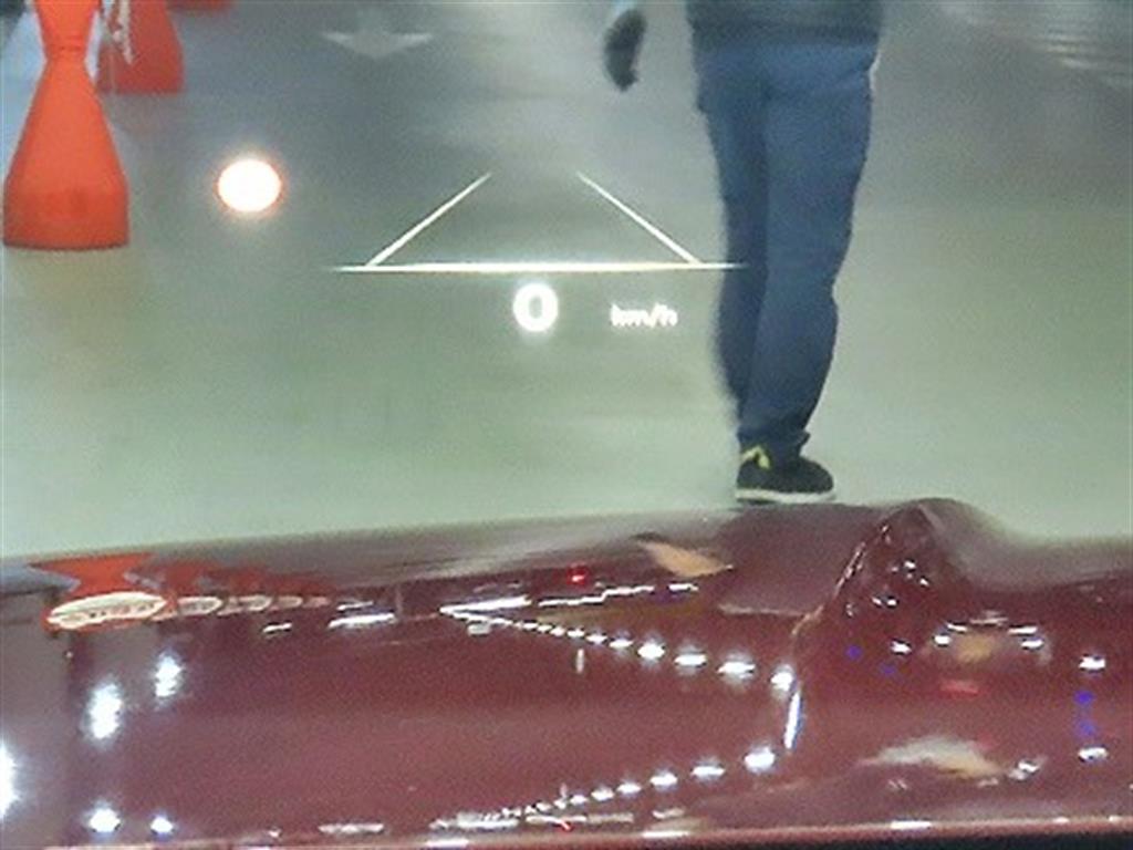 Genesis GV80 2024 Rojo - Importación desde Corea - HF Imports Iquique - Foto 13