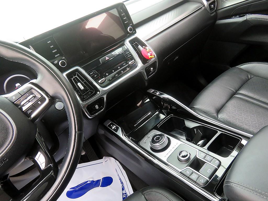 KIA Sorento - Vista 10