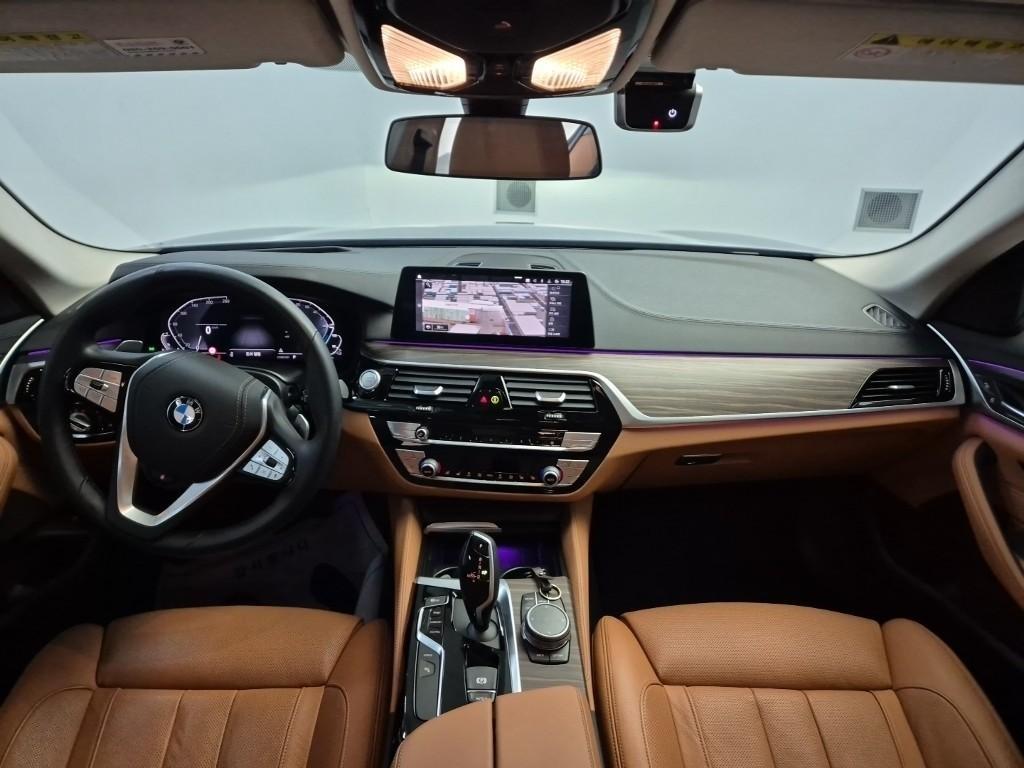 BMW 5 Series - Vista 7