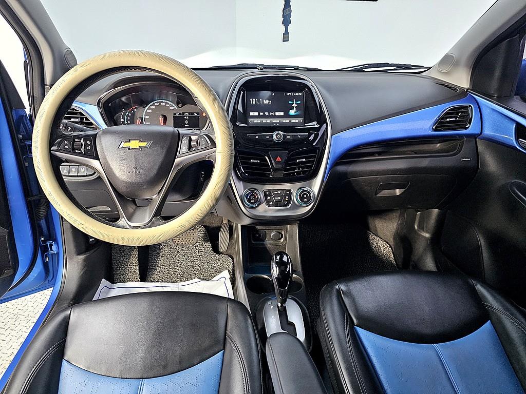Chevrolet Spark - Vista 5