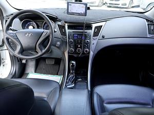 HYUNDAI Sonata - Vista 10