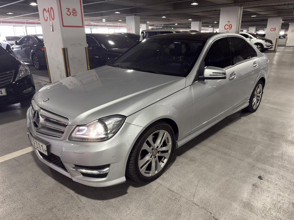 Mercedes Benz C Class 2013 Plateado - Importación desde Corea - HF Imports Iquique - Foto 1