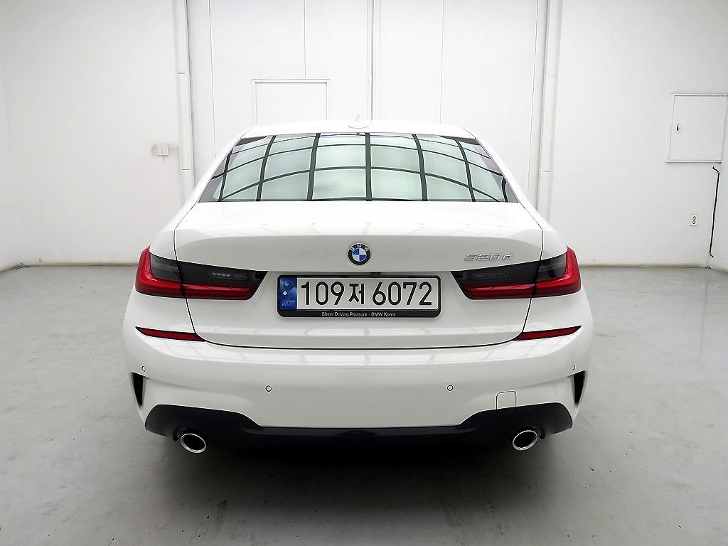 BMW 3 series - Vista 3