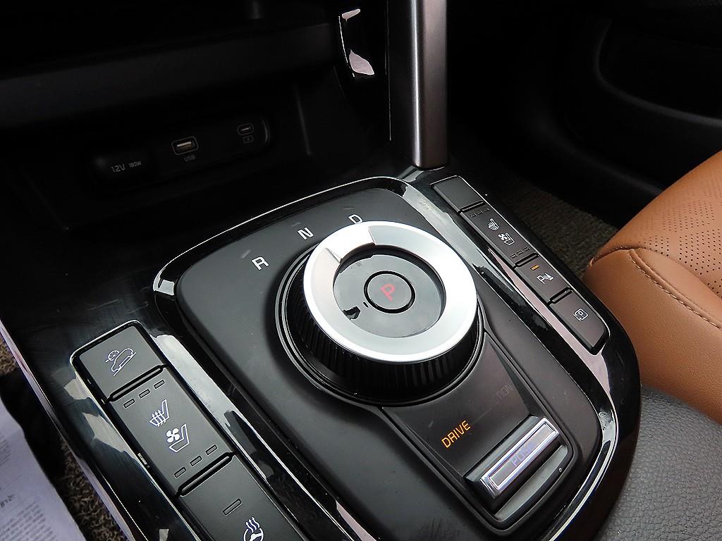 KIA Seltos - Vista 11