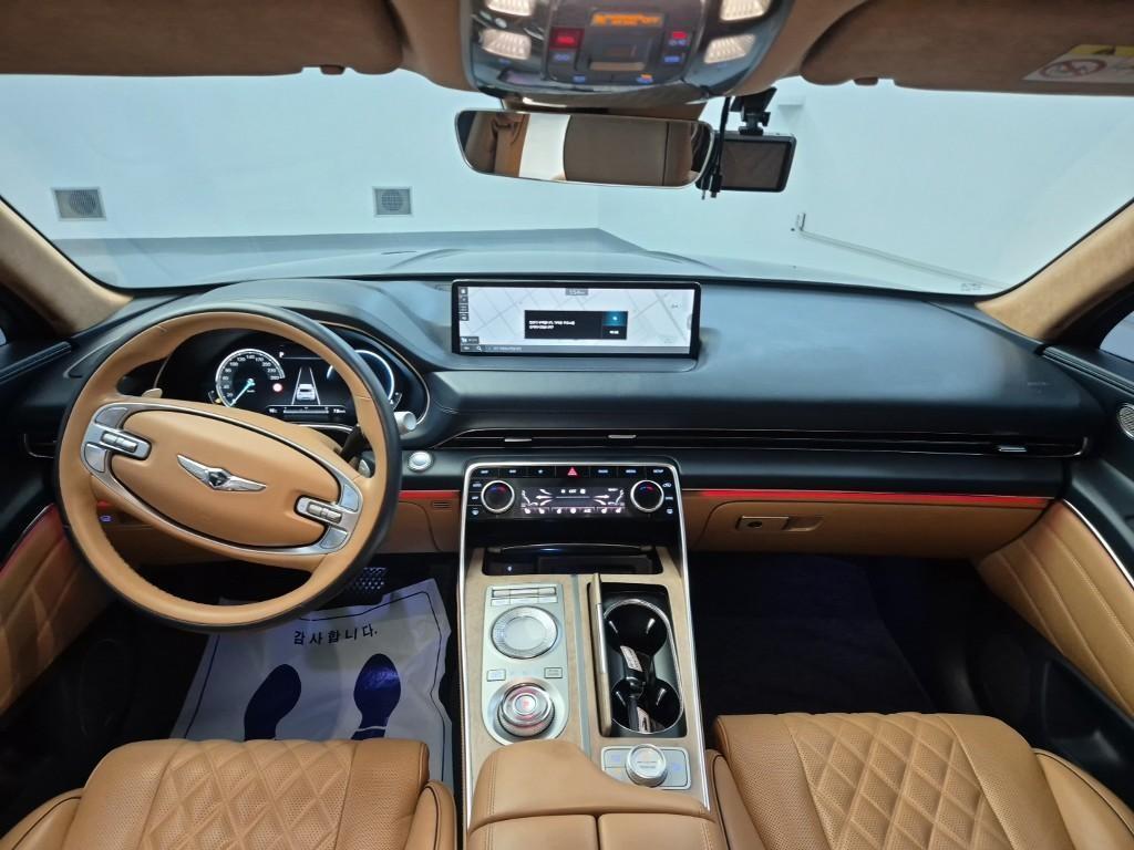 Genesis GV80 - Vista 7