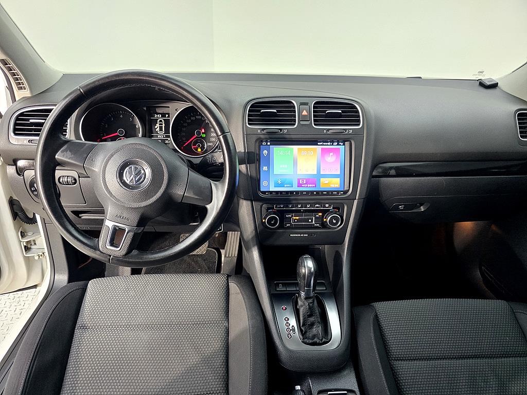 Volkswagen Golf - Vista 5