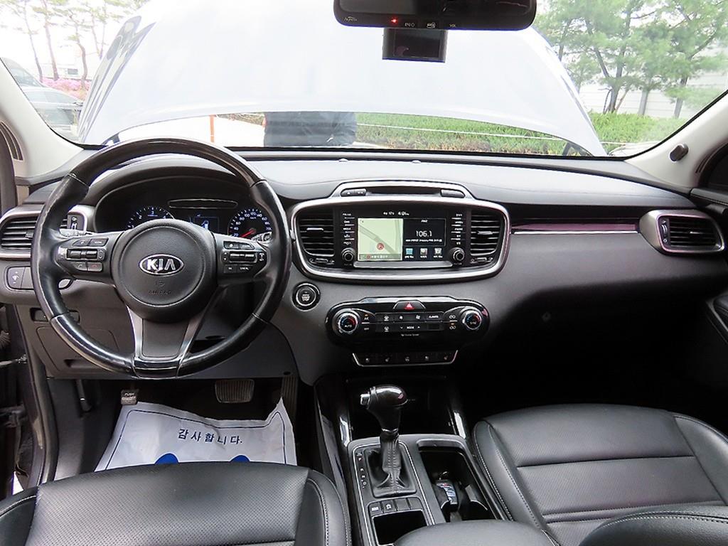 KIA Sorento - Vista 7