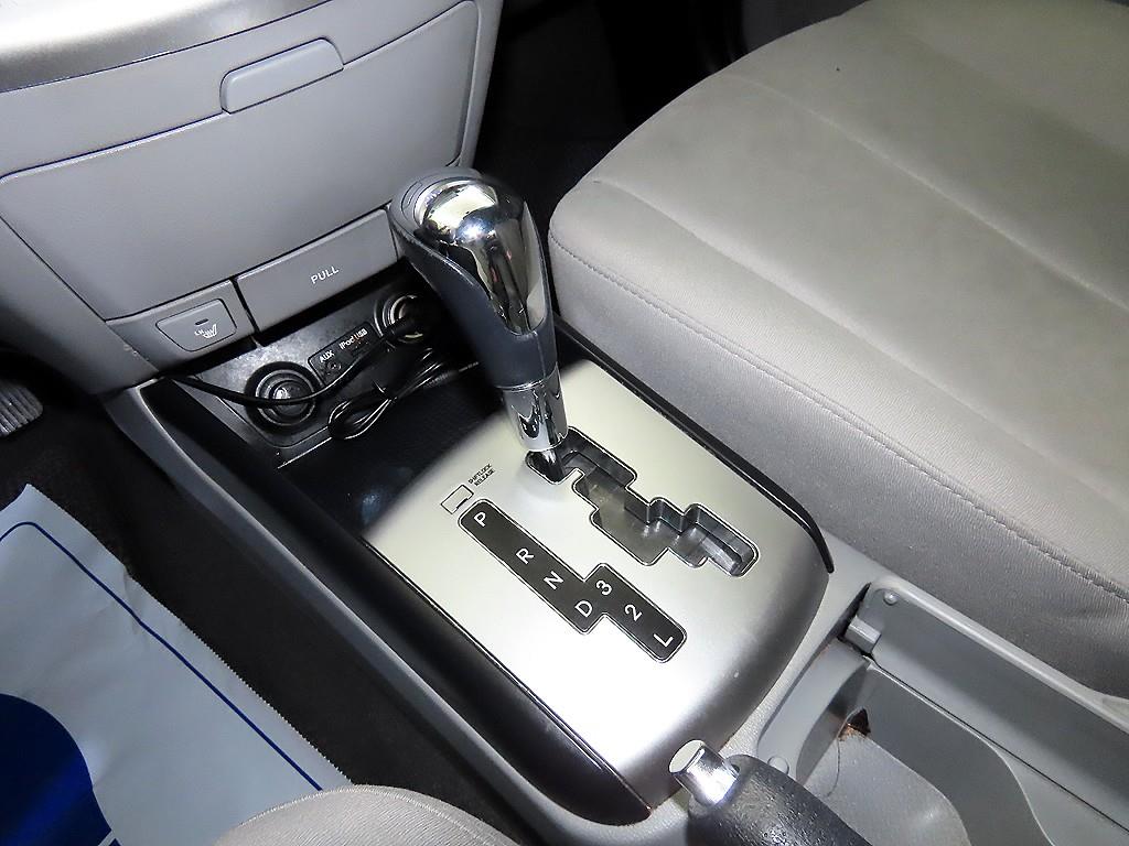 HYUNDAI Avante - Vista 12