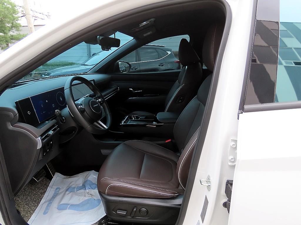 HYUNDAI Tucson - Vista 5