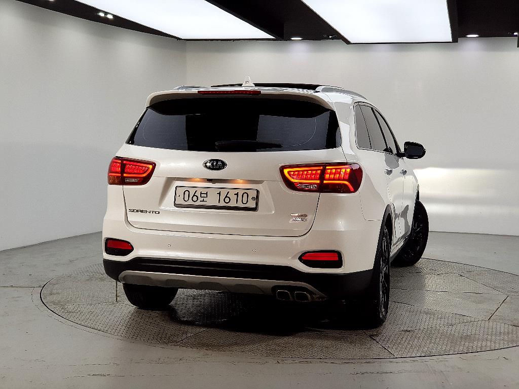 KIA Sorento - Vista 3