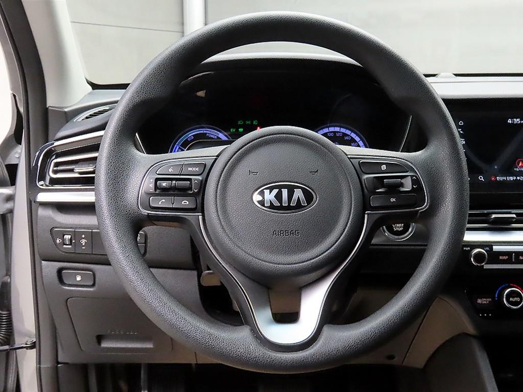 KIA Niro - Vista 9