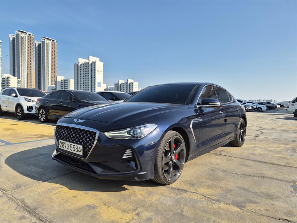 Genesis G70 - Vista 2