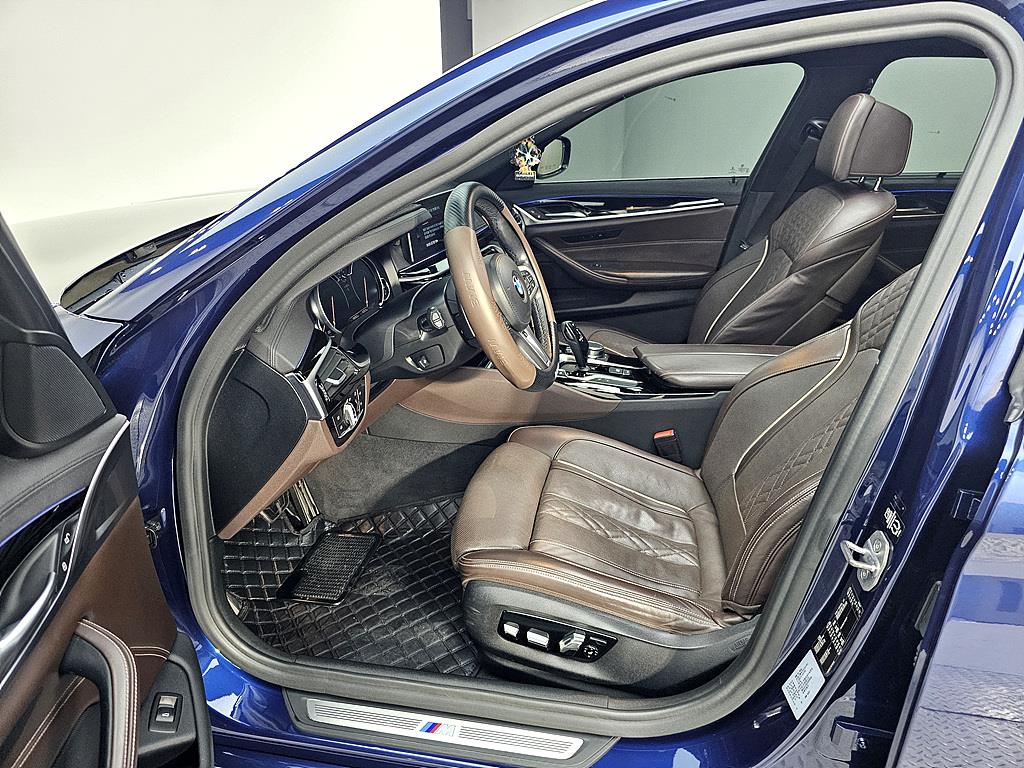BMW 5 Series - Vista 8