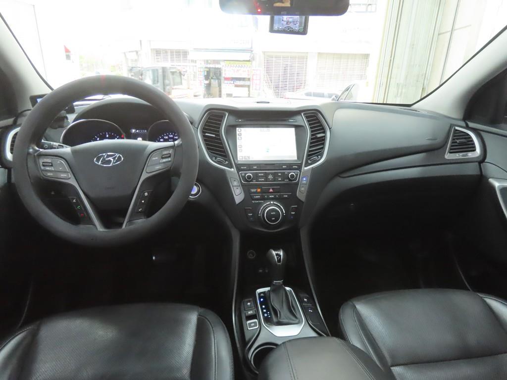 HYUNDAI Santa Fe - Vista 7