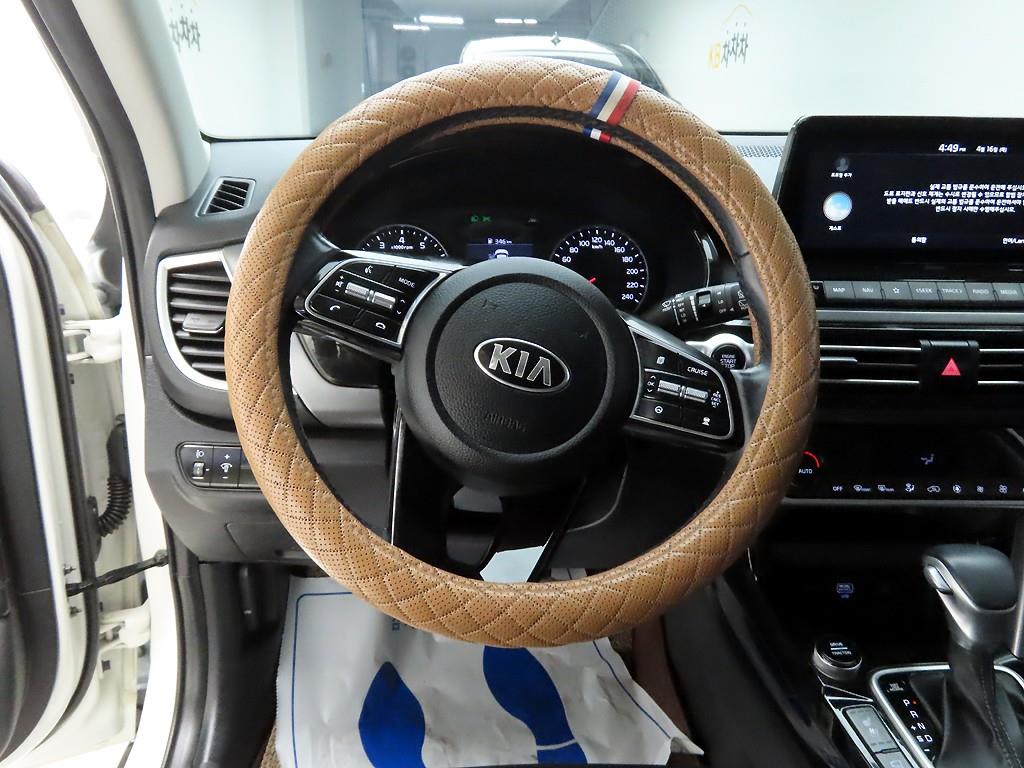 KIA Seltos - Vista 7