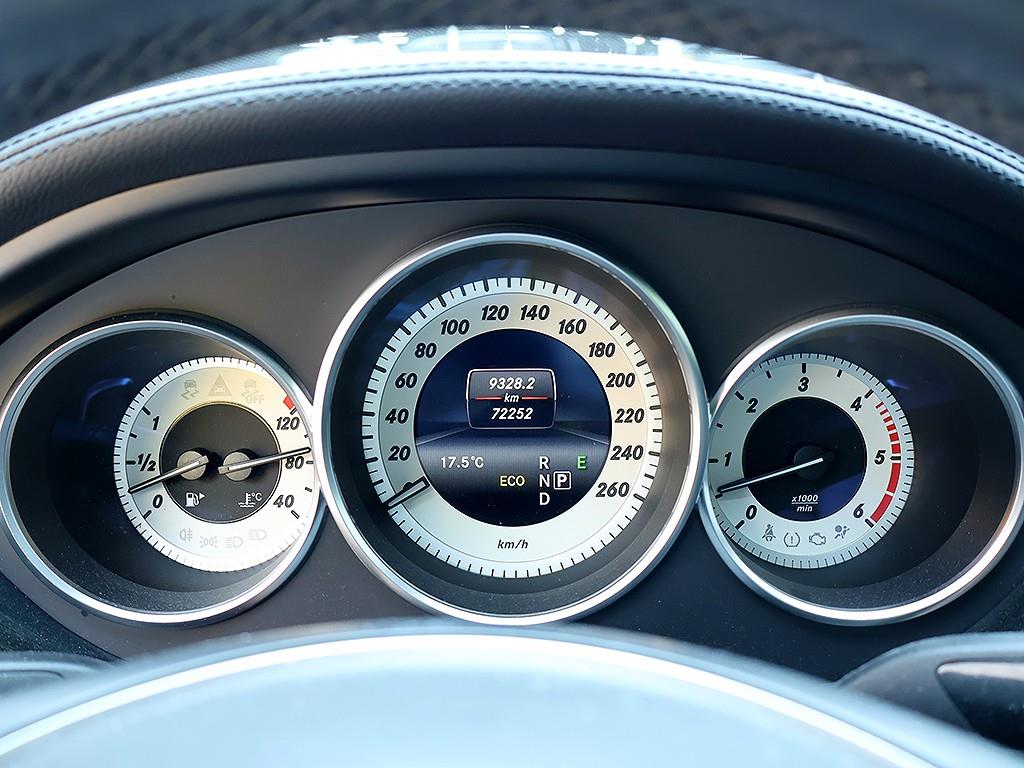 Mercedes Benz CLS Class - Vista 11