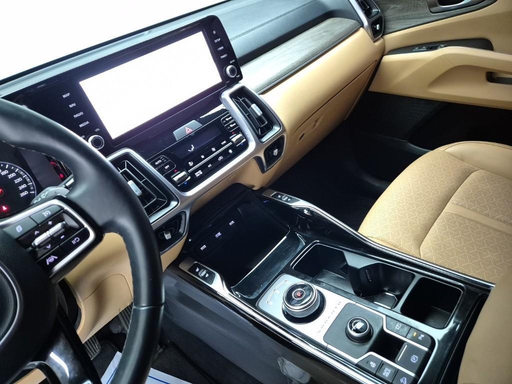 KIA Sorento - Vista 9