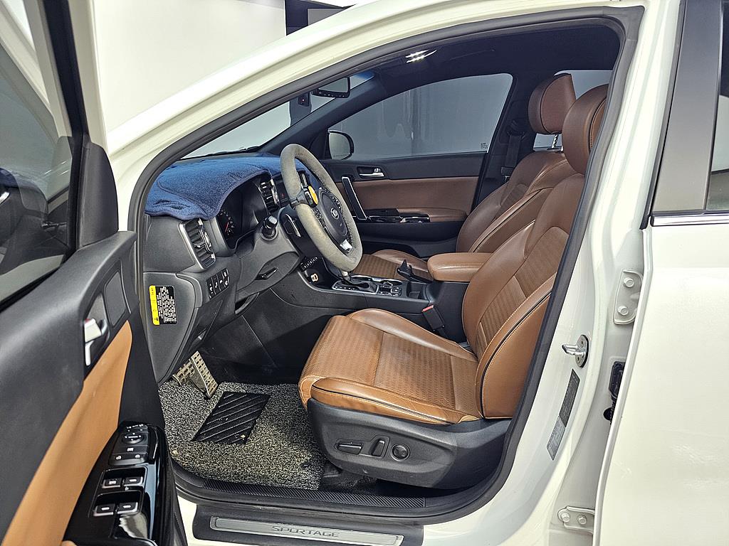 KIA Sportage - Vista 8