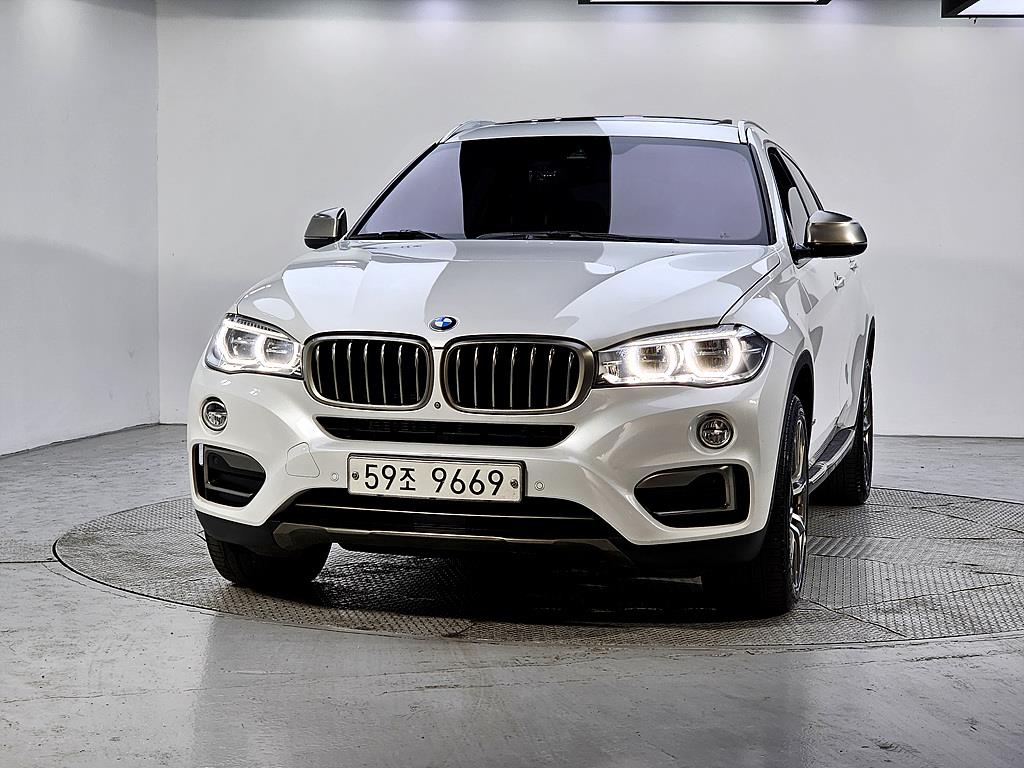 BMW X6 - Vista 2