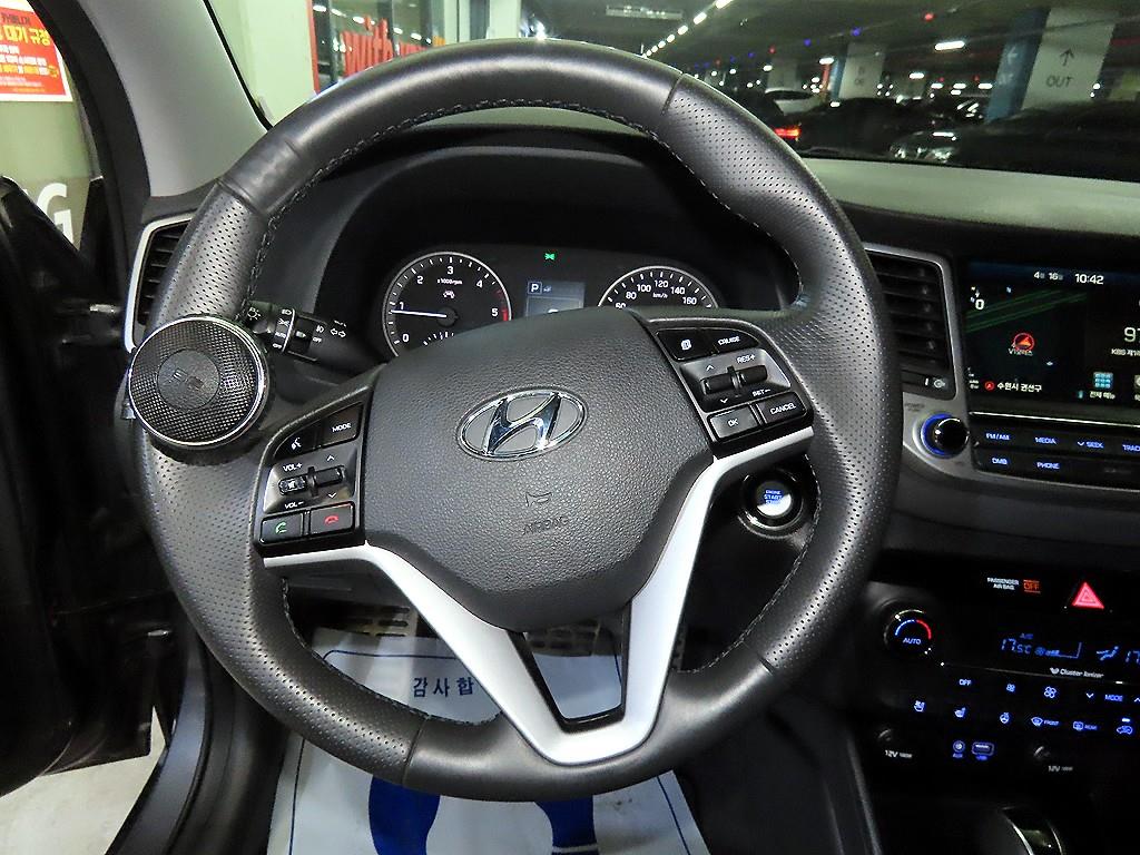 HYUNDAI Tucson - Vista 8