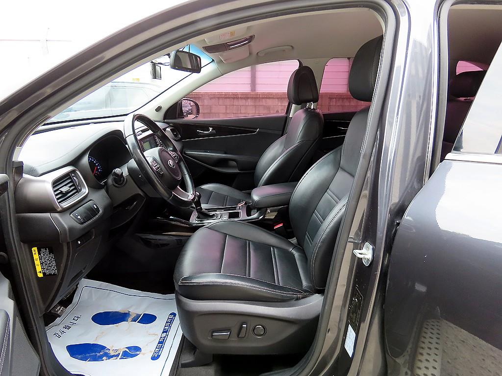KIA Sorento - Vista 5