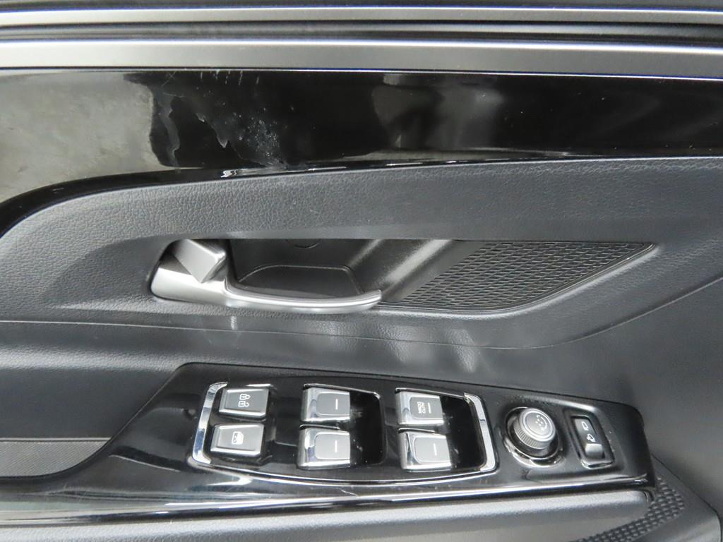 Ssangyong Korando - Vista 9
