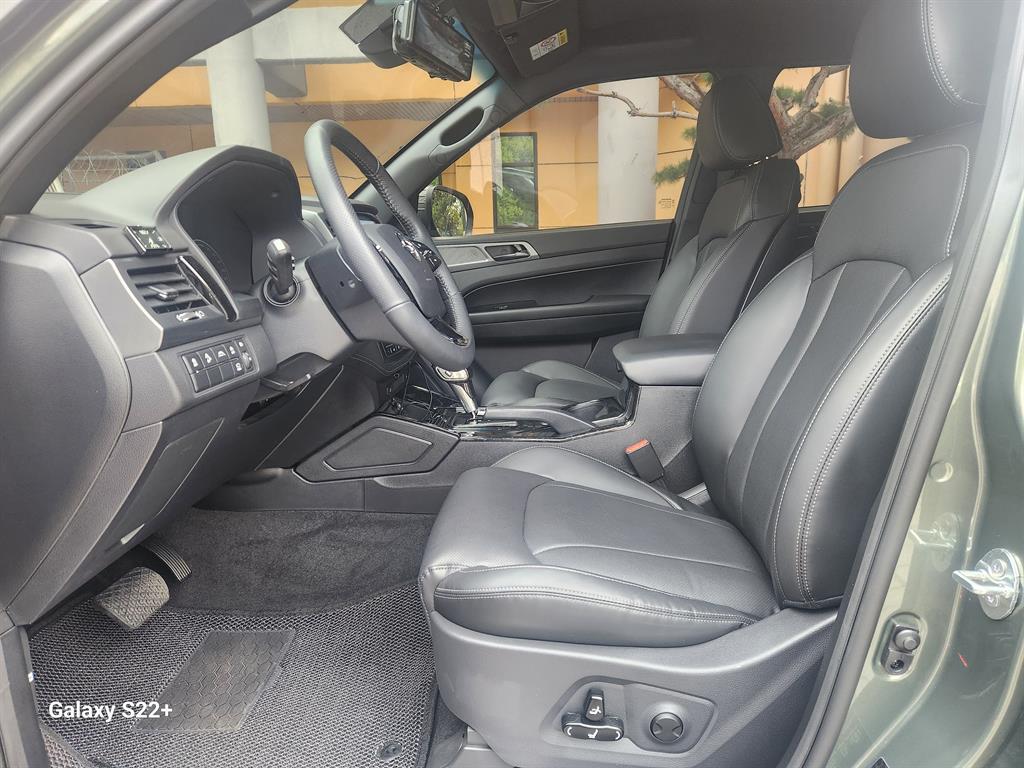 Ssangyong Rexton - Vista 9