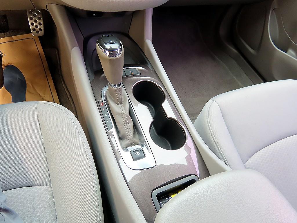 Chevrolet Malibu - Vista 10