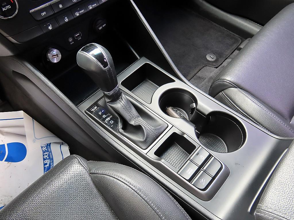 HYUNDAI Tucson - Vista 10