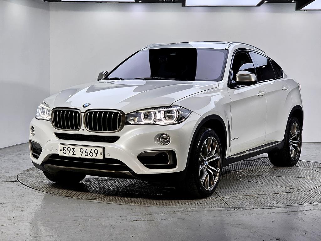 BMW X6 2017 Blanco - Importación desde Corea - HF Imports Iquique - Foto 1