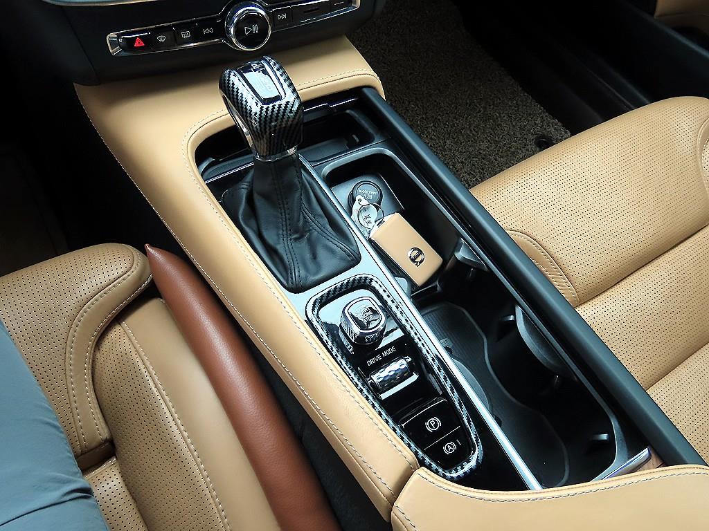 Volvo S90 - Vista 11