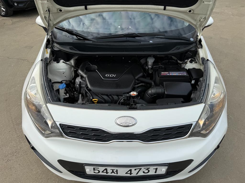 KIA Pride 2014 Blanco - Importación desde Corea - HF Imports Iquique - Foto 18